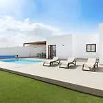 Altos Navya 13b By Escape * بلايا بلانكا