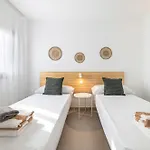 Altos Navya 13b By Escape * بلايا بلانكا